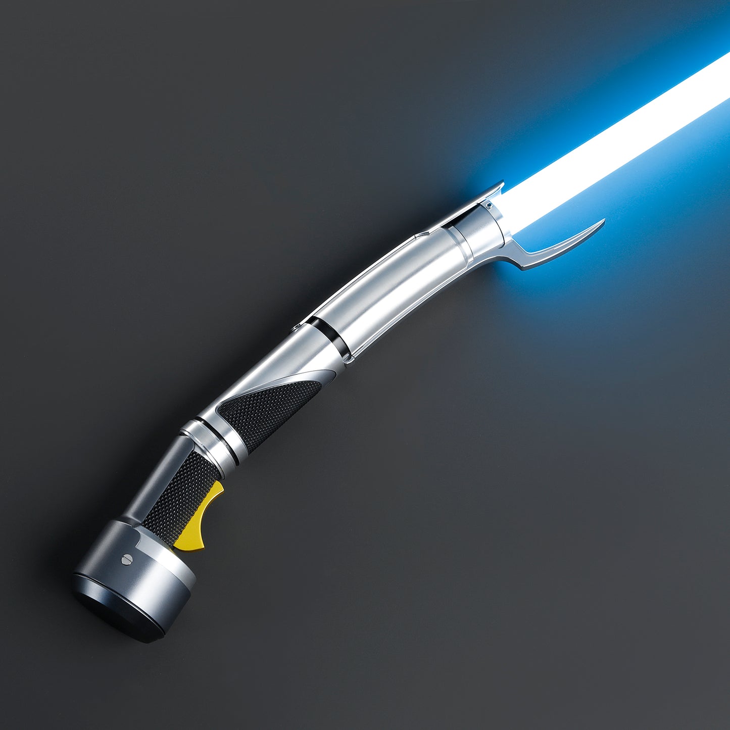 Curved hilt lightsaber inspired by Jedi Dooku with glowing red blade – Battle Sabers