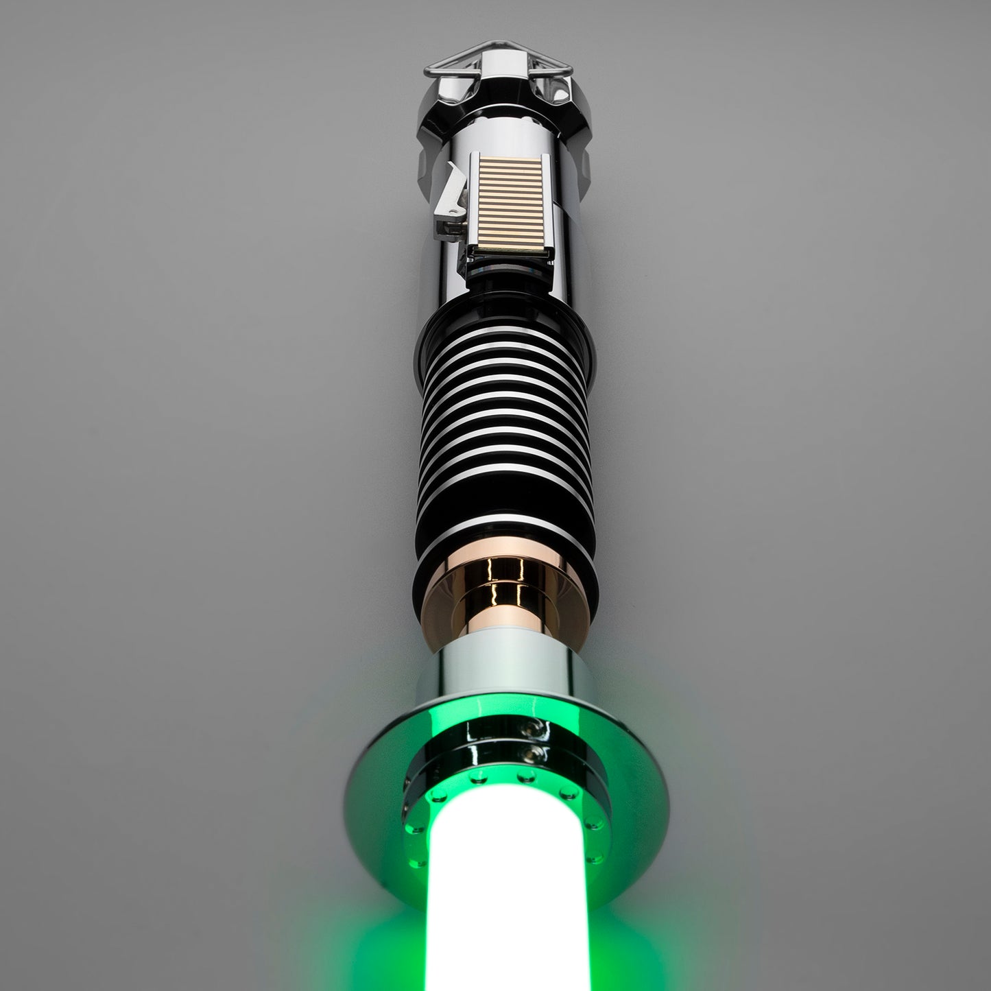 Premium Luke Skywalker lightsaber with detailed metallic hilt – Battle Sabers