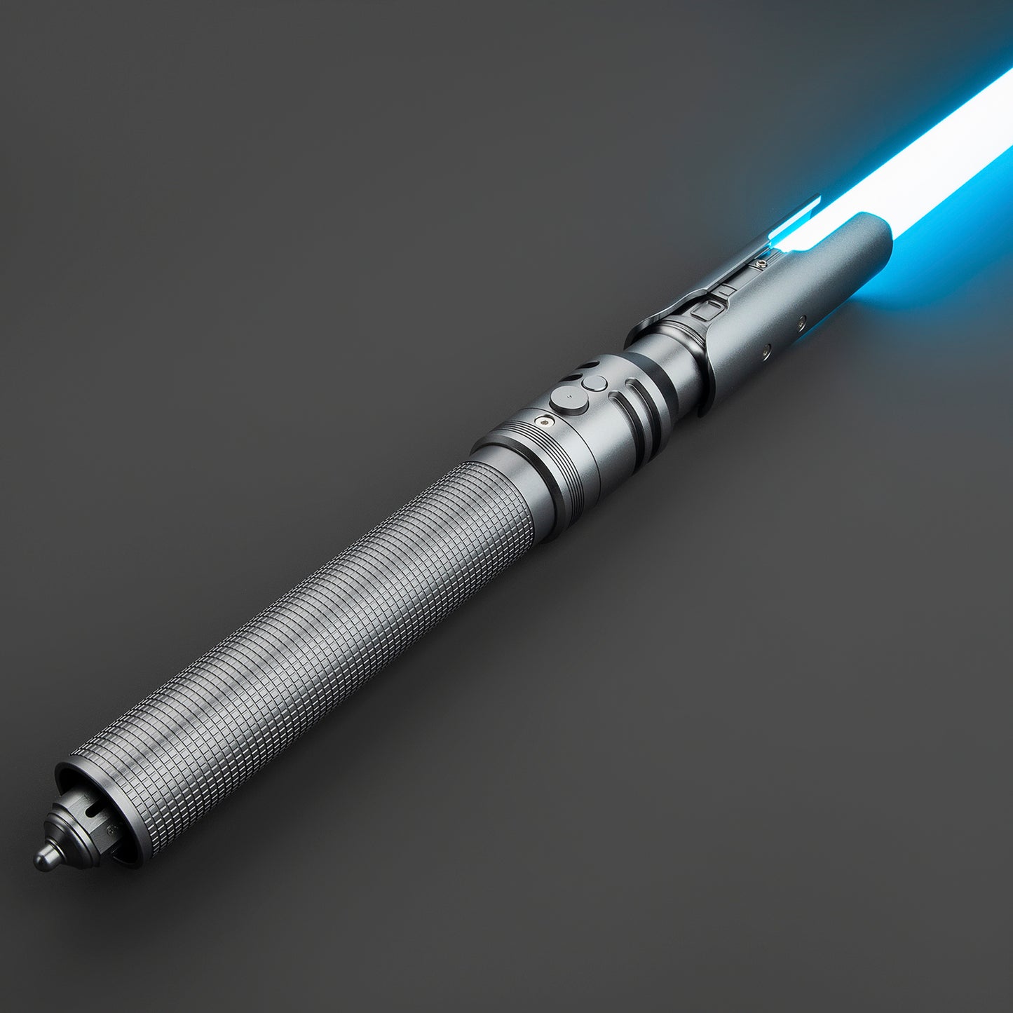 Sleek and polished Cal Kestis single-blade lightsaber – Battle Sabers