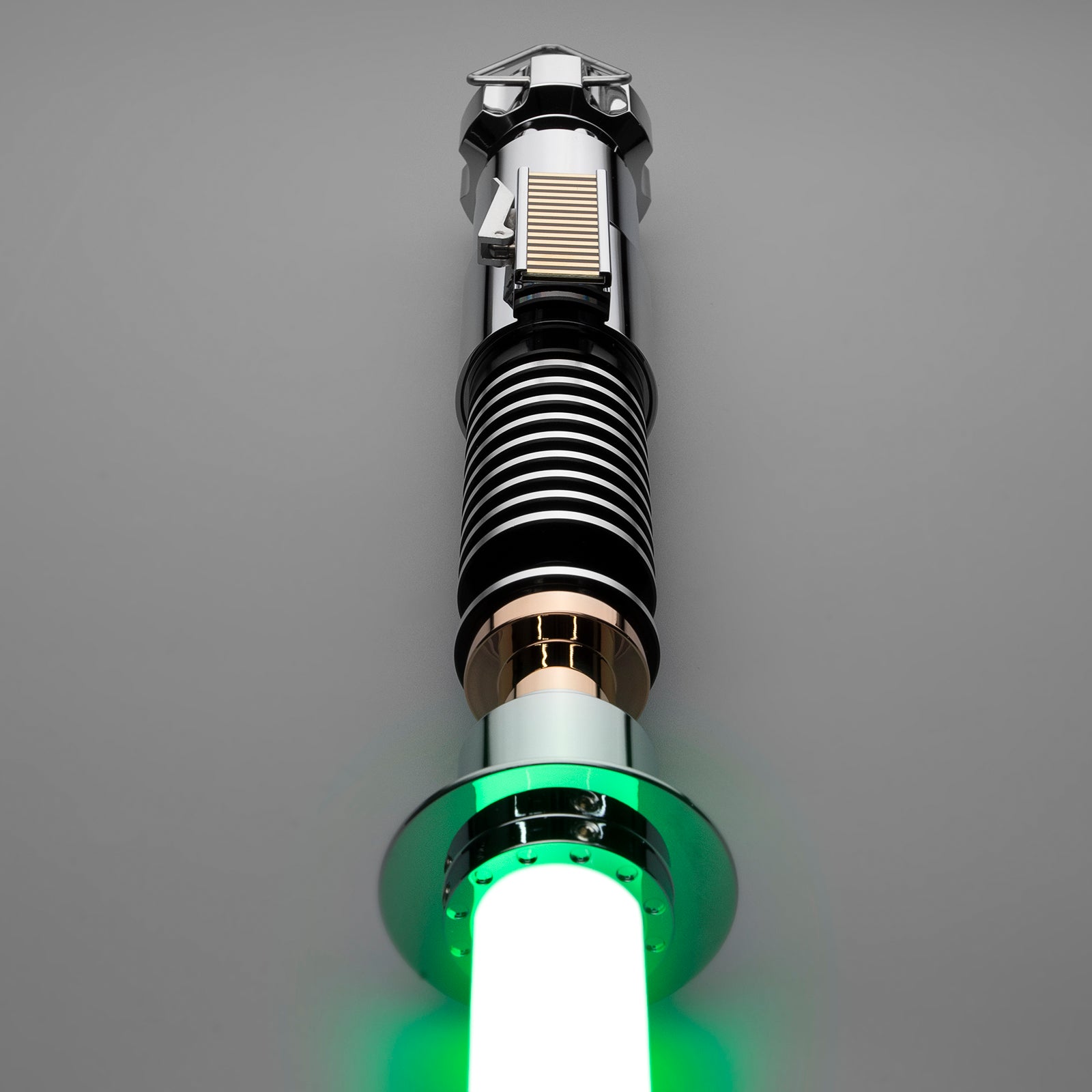 Premium Luke Skywalker lightsaber with detailed metallic hilt – Battle Sabers