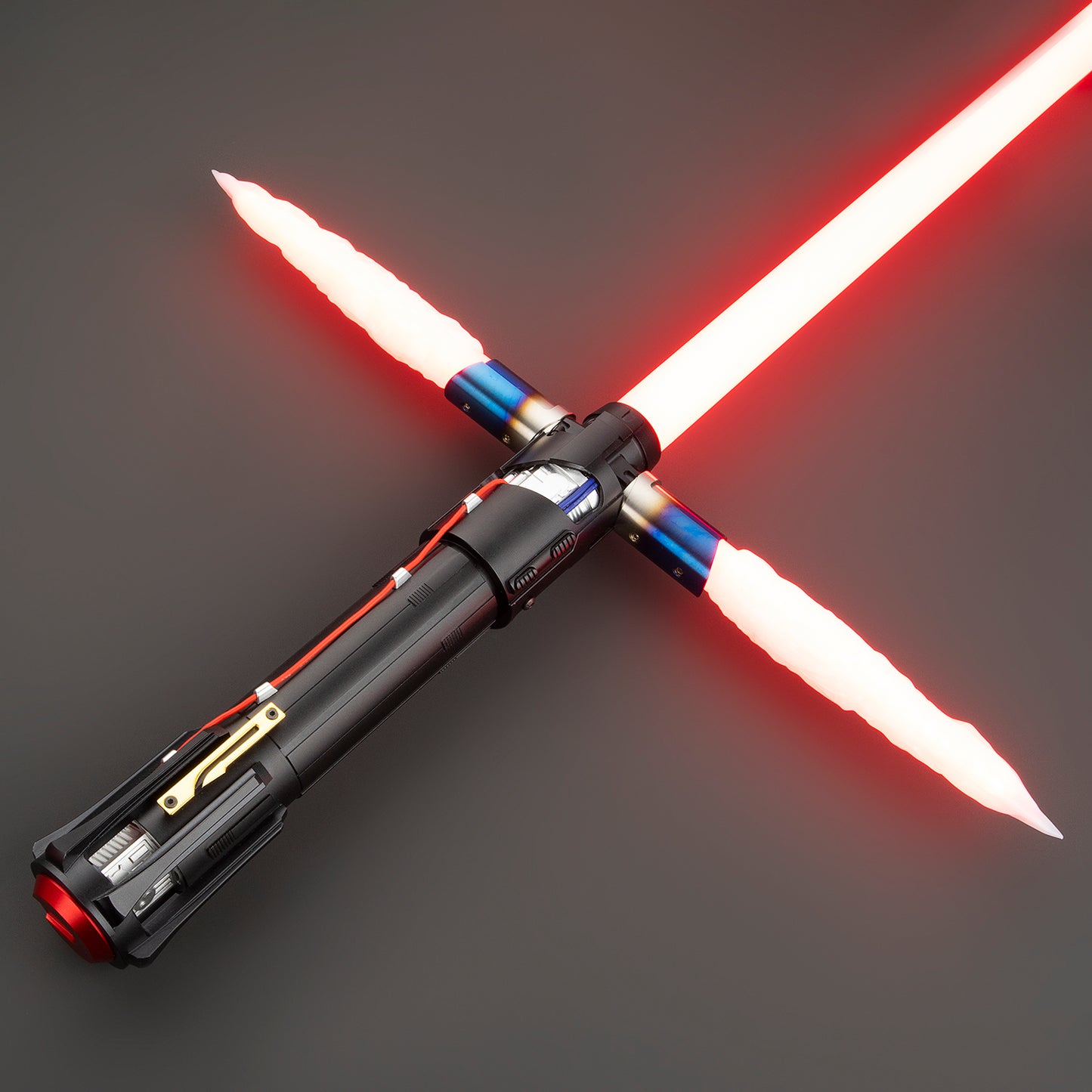 Wren lightsaber hilt – Battle Sabers