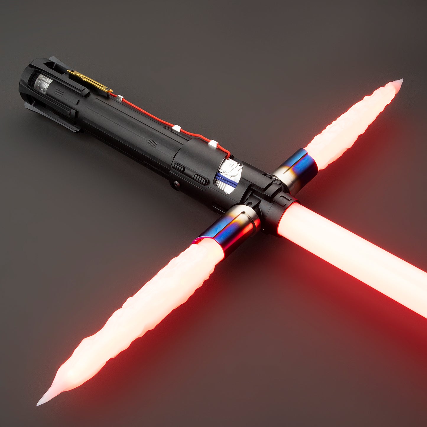 Wren glowing lightsaber – Battle Sabers